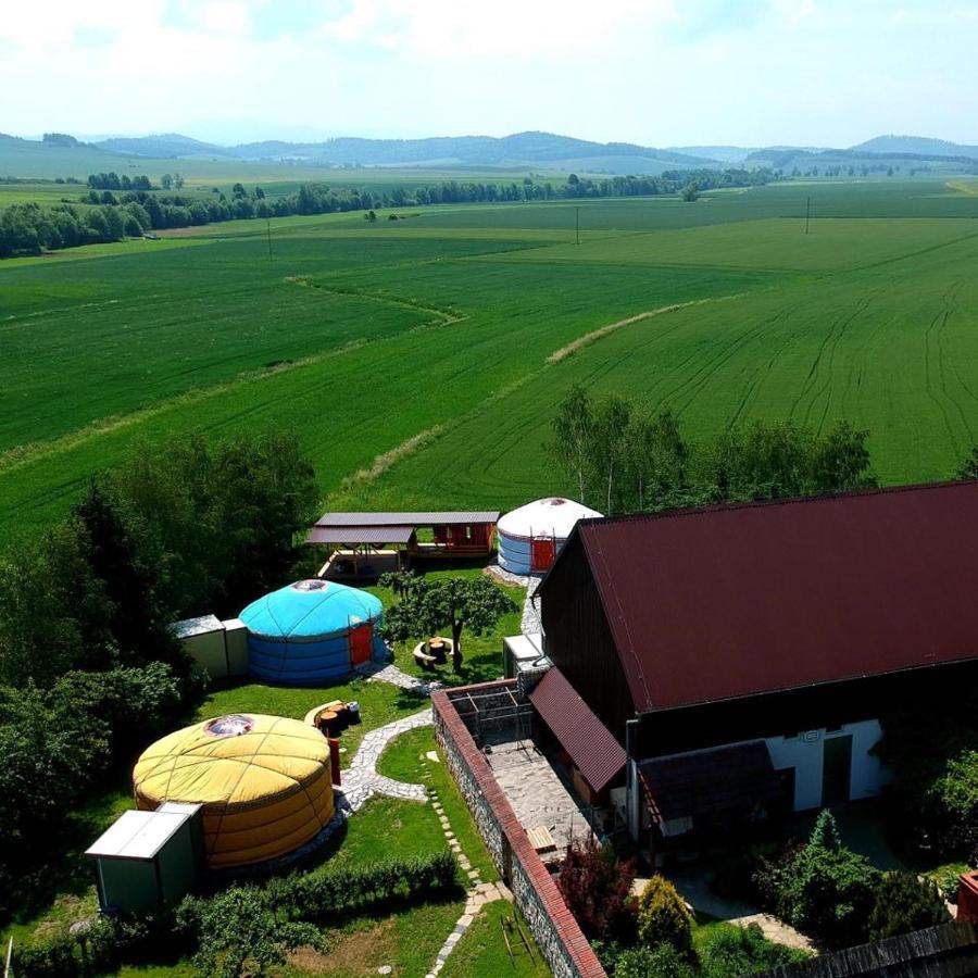 Caloroczne Jurty Mongolskie - 