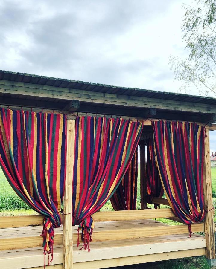 Luxusní stan Caloroczne Jurty Mongolskie - 